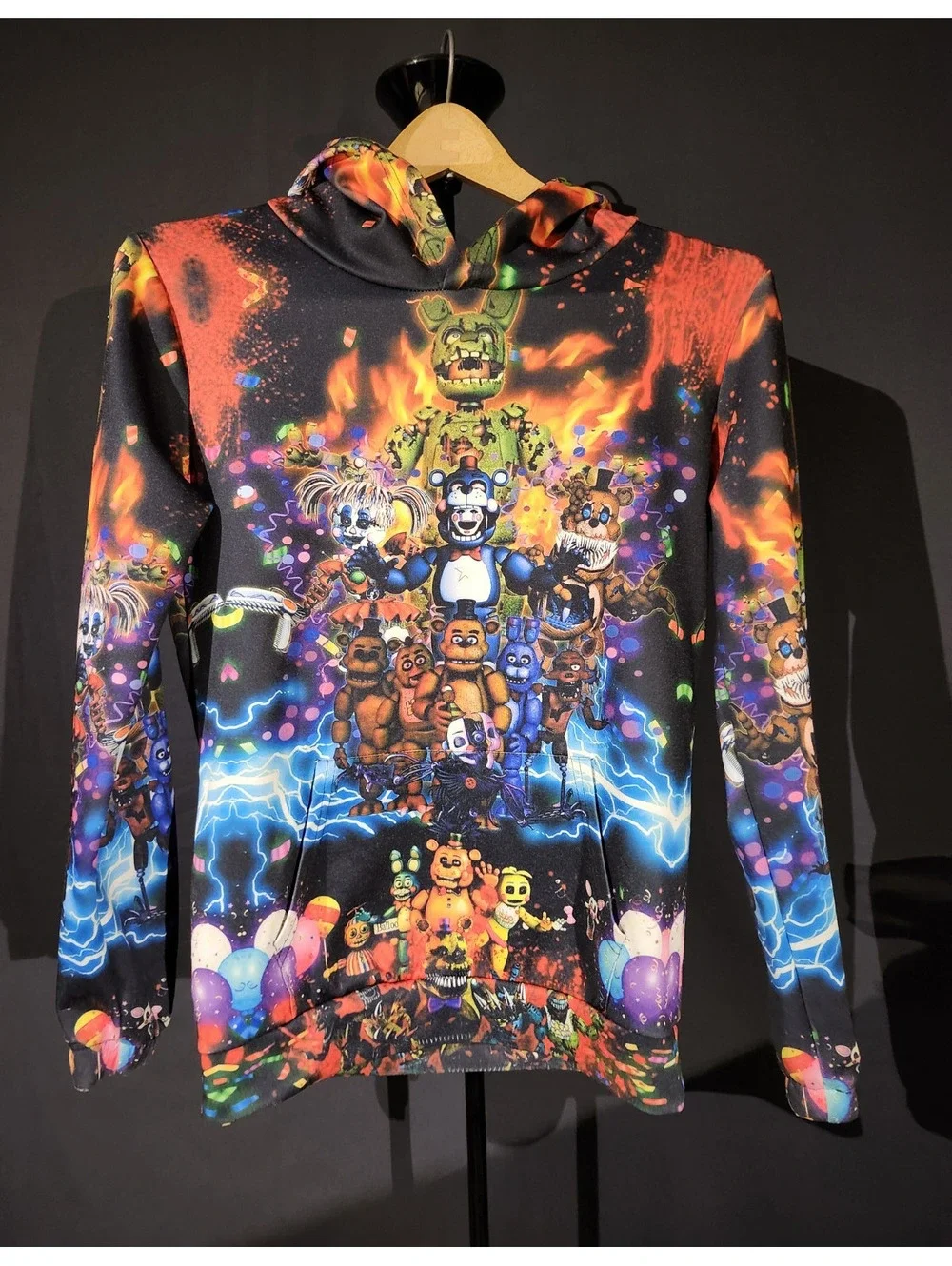 Freddy Fazbear Five Nights at Freddy's Unisex Kids M Pullover Hoodie Pockets 160